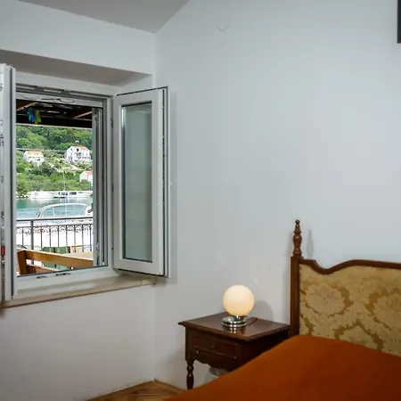 Apartment Anamarija *